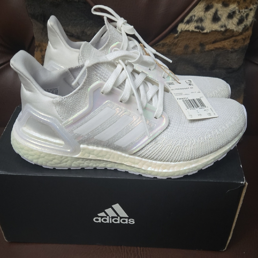Adidas Men’s Ultraboost 20 Running Size 7.5 White FW8721